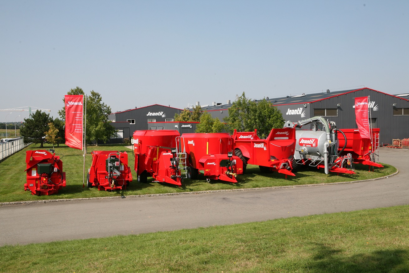 Machines agricoles de la société JEANTIL